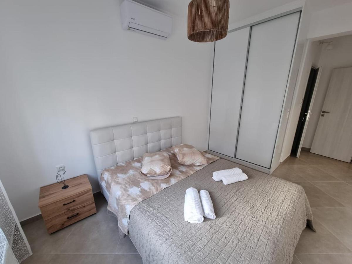 Agora Luxury Apartment 1 Loutráki Eksteriør billede