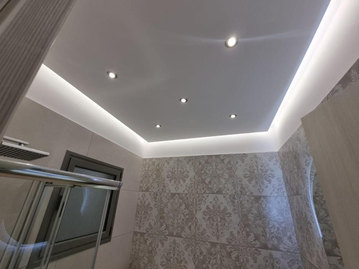 Agora Luxury Apartment 1 Loutráki Eksteriør billede