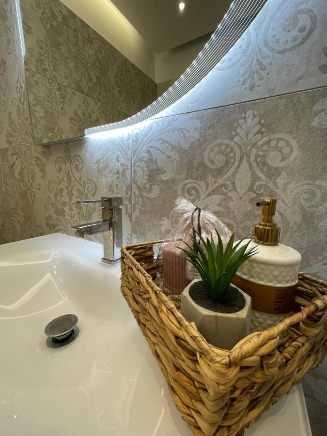 Agora Luxury Apartment 1 Loutráki Eksteriør billede